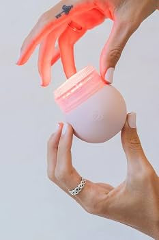 LEDA Red Light Therapy LED Silicone Face Scrubber
