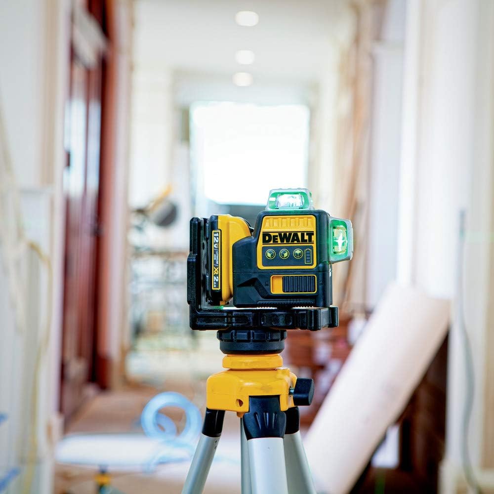 DEWALT 12V MAX Laser Level, Green Line Laser, 3-Way, 360 Degree Professional Laser, Cordless/Rechargeable (DW089LG)